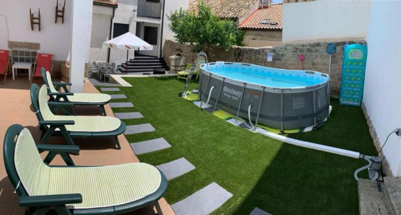 Arkupe Etxea Guest House Arroniz Bagian luar foto